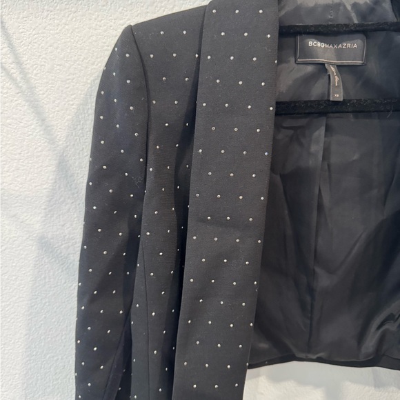 BCBGMaxAzria Black Blazer & Short Set with White Dots - Picture 7 of 16